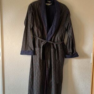 VTG Victoria’s Secret robe nightgown paisley 90’s set
